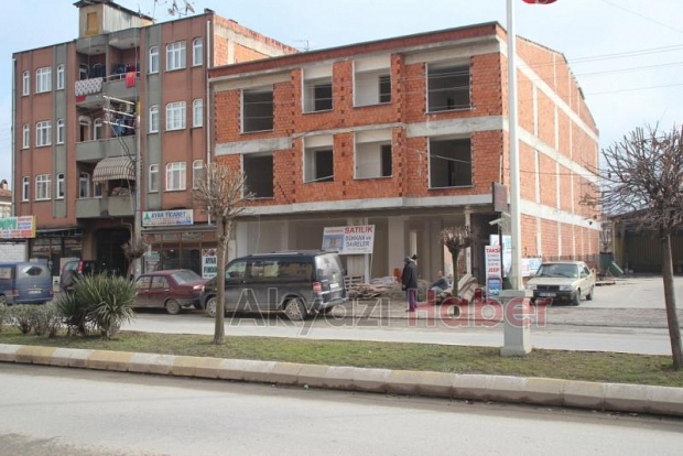 SATILIK İŞ YERİ VE DAİRELER