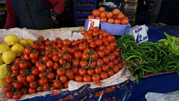 Sebze fiyatları el yakıyor