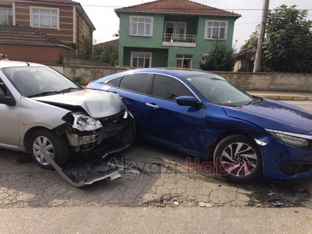 Şehit Furkan Çelik Caddesinde Trafik Kazası