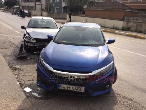 Şehit Furkan Çelik Caddesinde Trafik Kazası