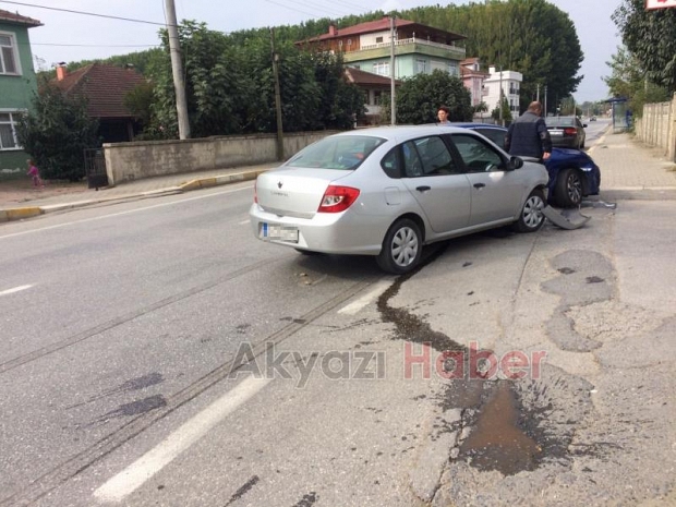 Şehit Furkan Çelik Caddesinde Trafik Kazası