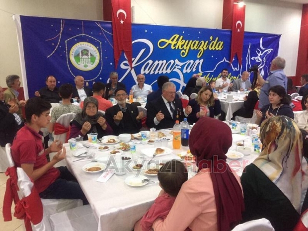 Şehit ve Gazi Yakınları İtfarda Buluştu