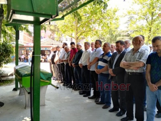 SEMiHA ŞANLI DUARLARA DEFNEDiLDi