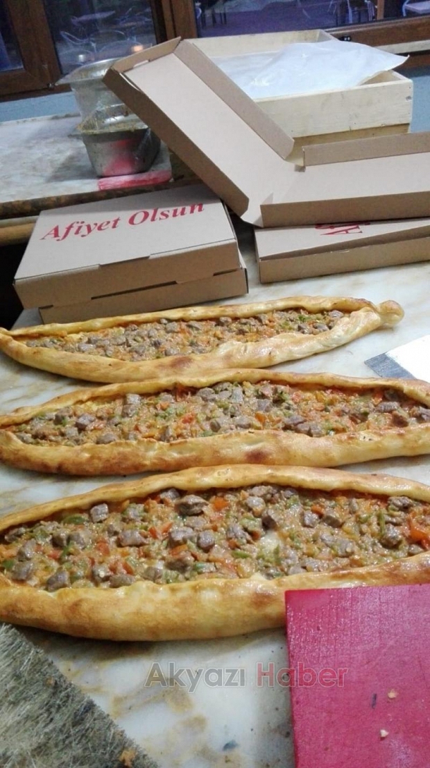 Servet Ustanın yerinde Ramazan Pidesi Sadece 10 TL