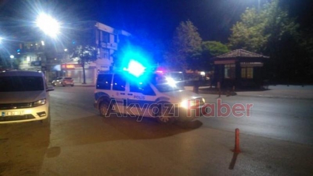 Sevgilisiyle problem yaşadı Bileklerini kesti