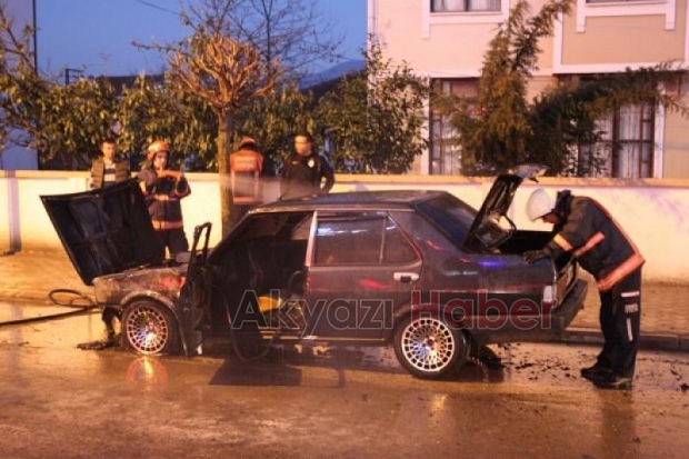 Seyir Halindeki Araç Alev Aldı 