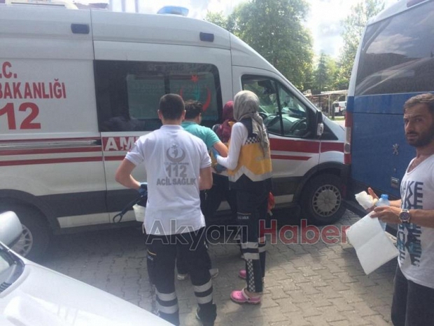 Sokak Ortasında Sara Nöbeti Geçirdi