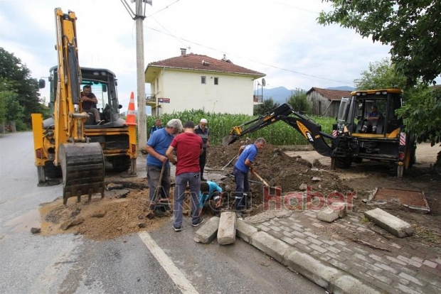 SORUNSUZ AKYAZI İÇİN ALTYAPI ÇALIŞMALARI DEVAM EDİYOR