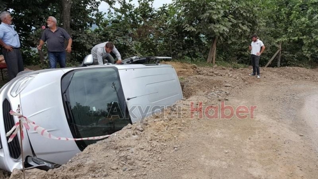 Su hattı için kazılan çukura düştü