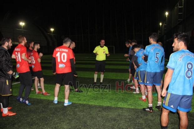 Süper Cupta Yarı Final Heyecanı Yaşandı
