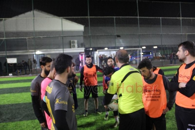 Süper Cupta Yarı Final Heyecanı Yaşandı