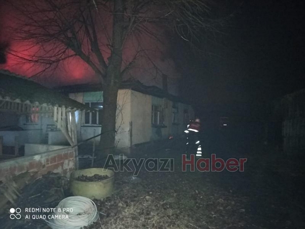Suriyeli ailenin evinde yangın çıktı