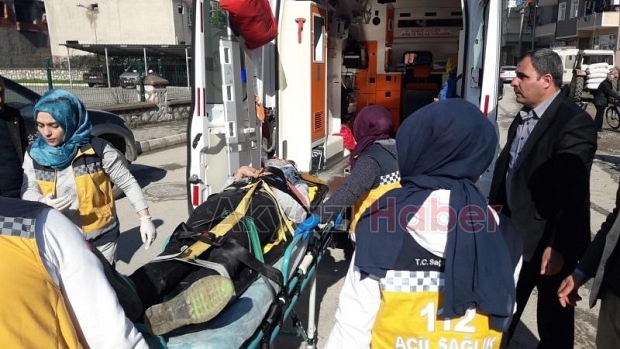 Suriyeli kurye kanlar içinde kaldı