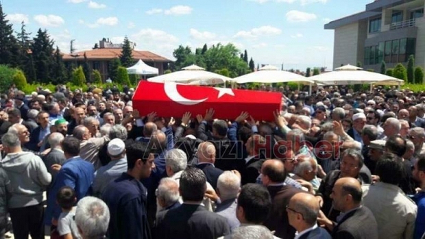 Tarihçi özdemir son yolculuğuna uğurlandı