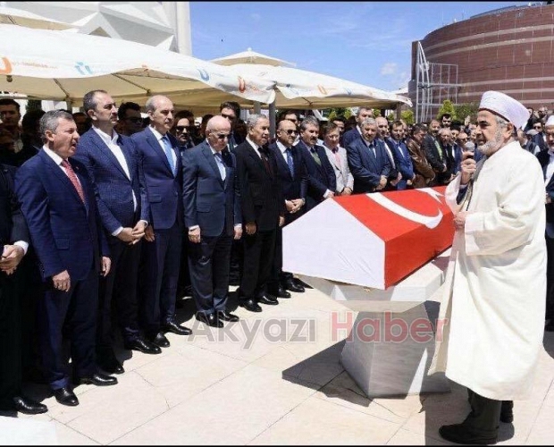 Tarihçi özdemir son yolculuğuna uğurlandı