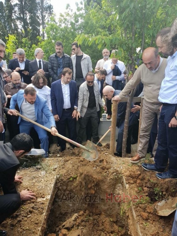 Tarihçi özdemir son yolculuğuna uğurlandı