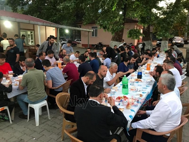 Taşburun gençleri etkinliklerine devam ediyor