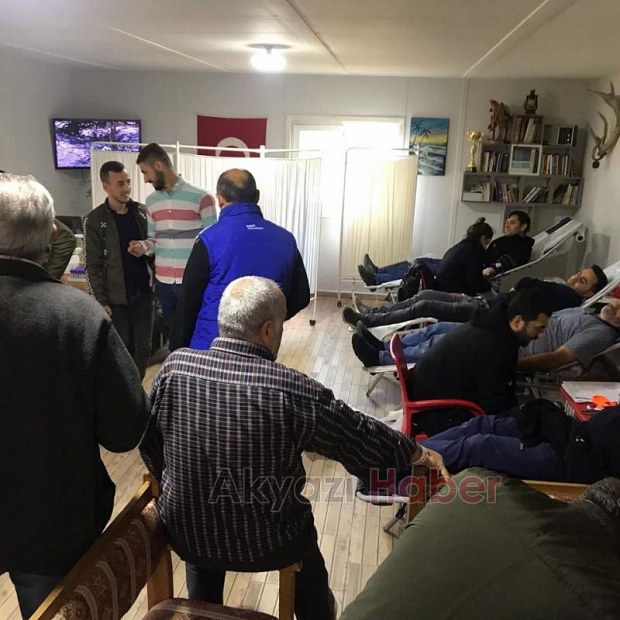 Taşburun Gençlik Kulübünden kan bağışı
