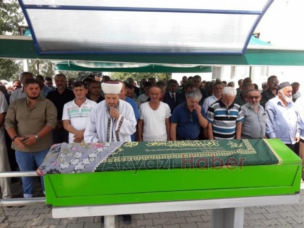 TASVİRE ALTMIŞDÖRT SON YOLCULUĞUNA UĞURLANDI