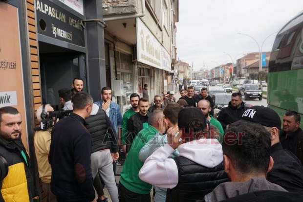 TATANGALAR AKYAZI SAKARYASPORU KAHVALTIDA AĞIRLADI