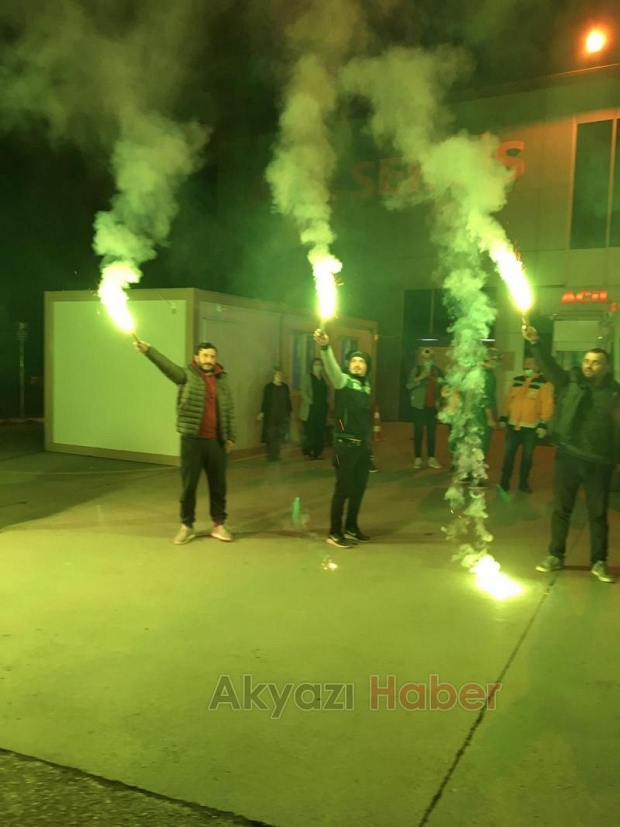 Tatangalar akyazıdan sağlık çalışanlarına destek