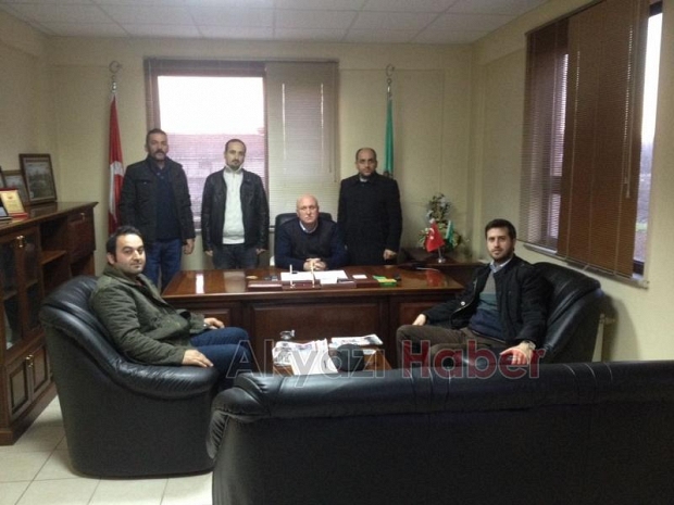 TAVUK ÜRETİCİLERİNDEN ZİRAAT ODASINA ZİYARET 
