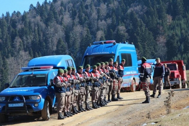 Tespit Edilen Yayla Evlerinin Yıkımına Başlandı