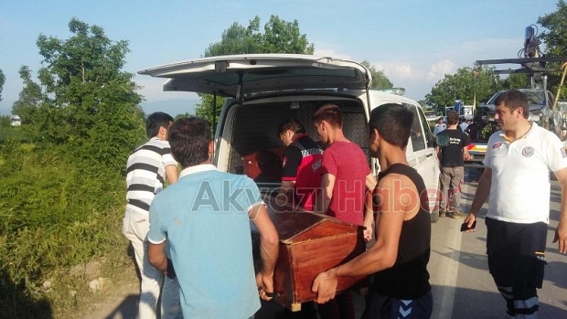 Trafik Kazasında Akyazılı Hemşire Hayatını Kaybetti