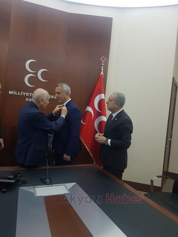 Turgut Babaoğlu MHP ye geçti