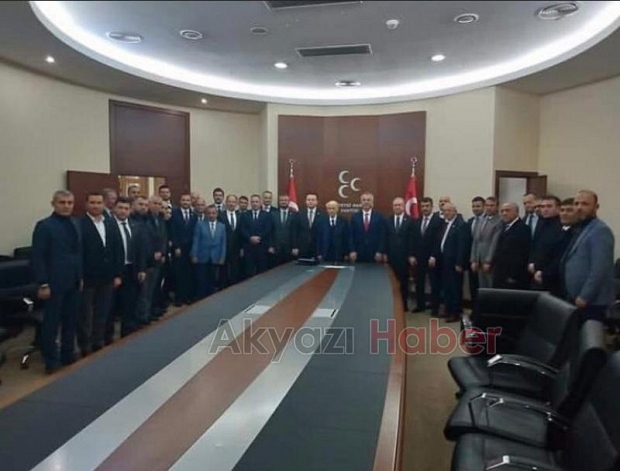 Turgut Babaoğlu MHP ye geçti