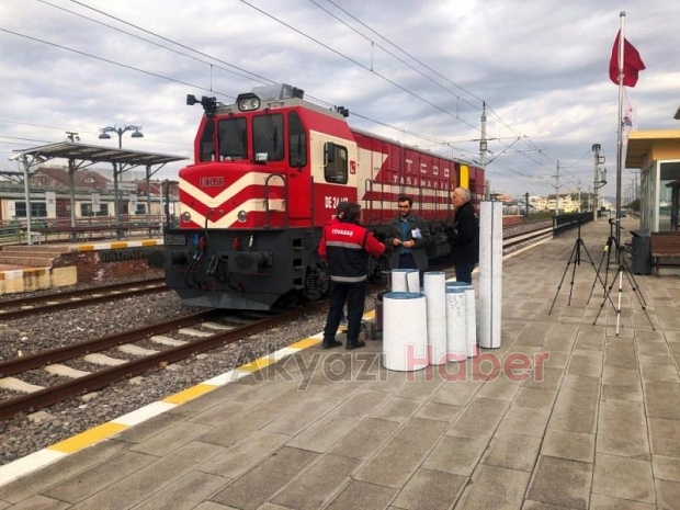 TÜVASAŞın ürettiği özel vagonlar Elazığa gönderildi