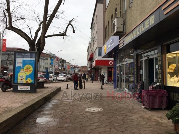 Üç gün Akyazıyı gözlemledik