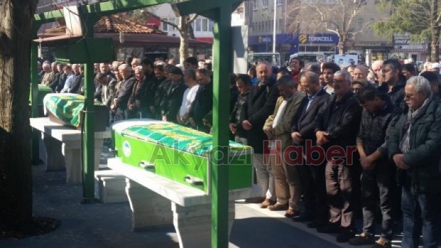 ÜSTÜNDAĞ KOÇ ve ACAR ailelerinin büyükleri defnedildi