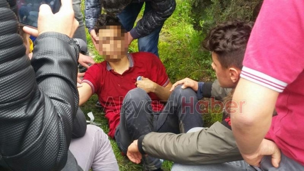 Uyuşturucu Madde Alan Gençler Bayıldı