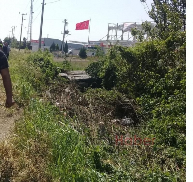 Uyuya Kalan Sürücü Takla Attı 