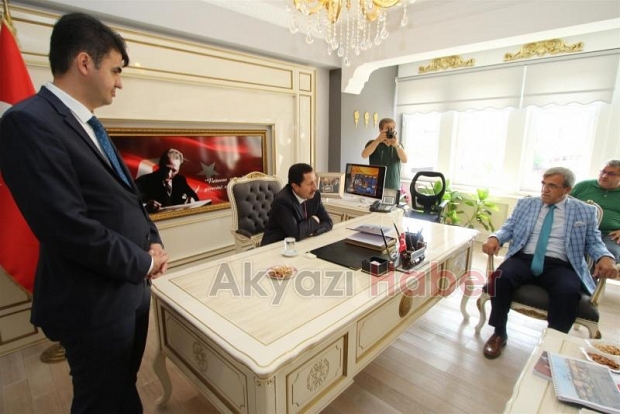 VALİ İRFAN BALKANLIOĞLU’NDAN AKYAZI’YA ZİYARET