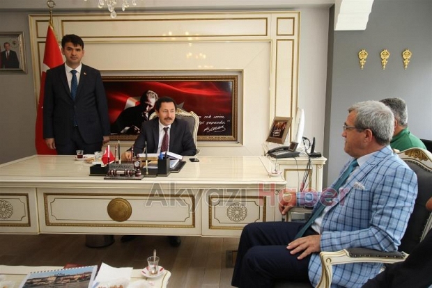 VALİ İRFAN BALKANLIOĞLU’NDAN AKYAZI’YA ZİYARET