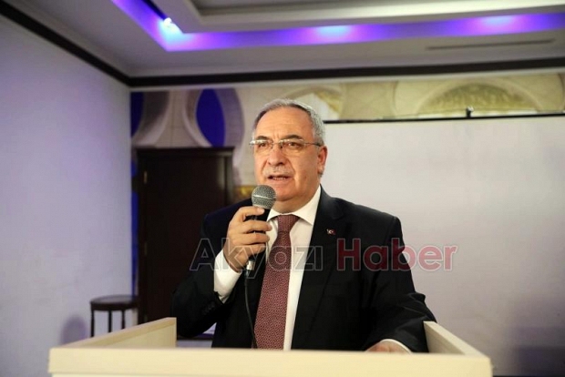 Vali Nayir Gazetecilerle Buluştu