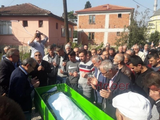 Vedat Civan Dualarla Defnedildi