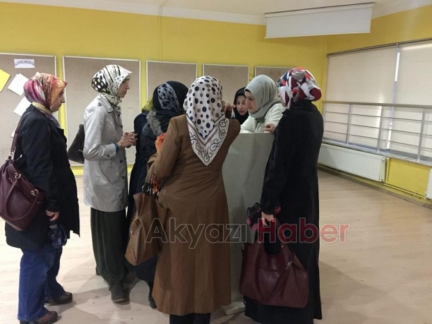 Veliler Kültür Evinde Toplandı