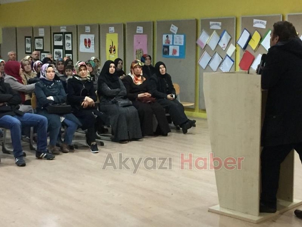 Veliler Kültür Evinde Toplandı