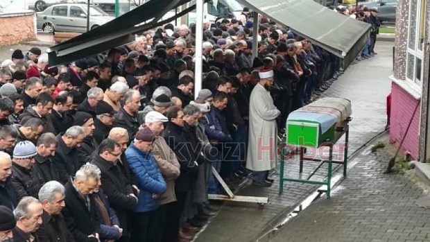 Veysel Peker Defnedildi