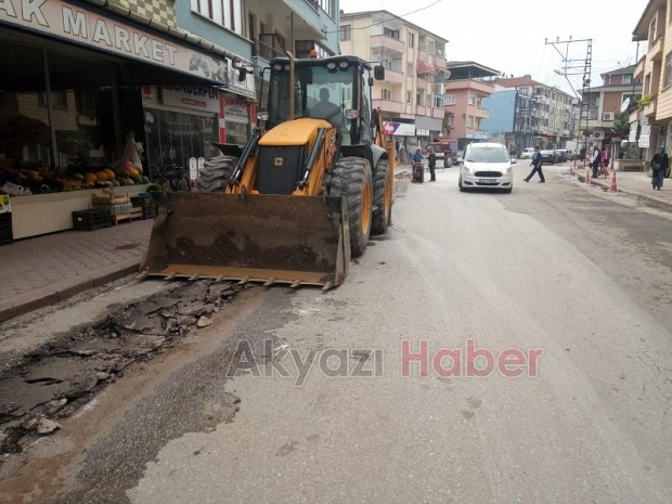 YAĞCILAR CADDESİ BOYUNCA YENİ YAĞMUR SUYU HATTI