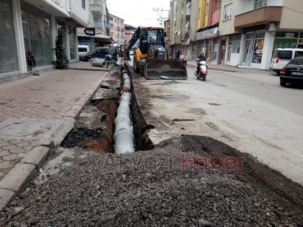 YAĞCILAR CADDESİ BOYUNCA YENİ YAĞMUR SUYU HATTI