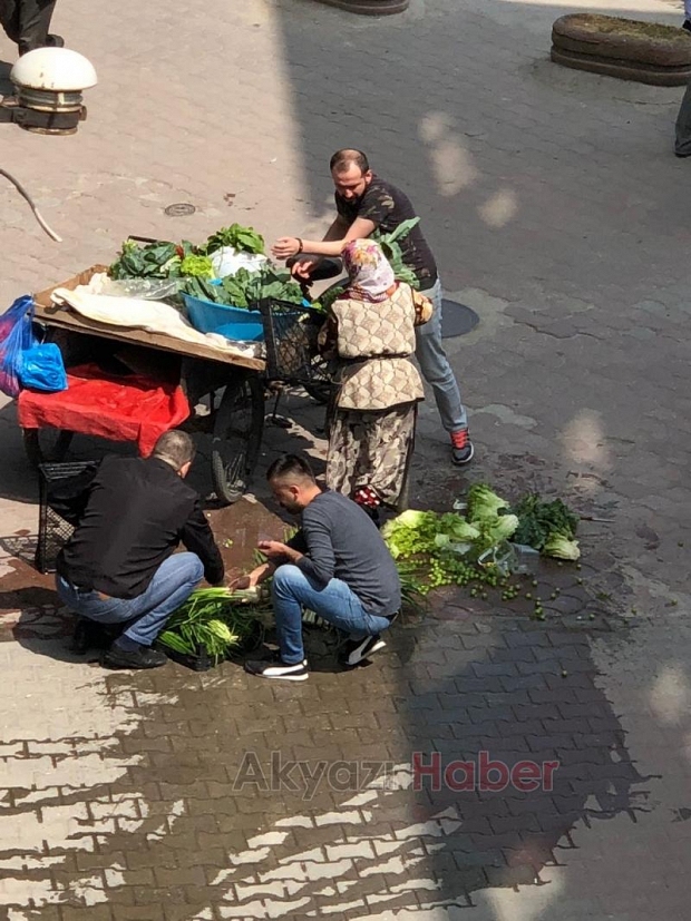 Yaşlı kadının yardımına böyle koştular