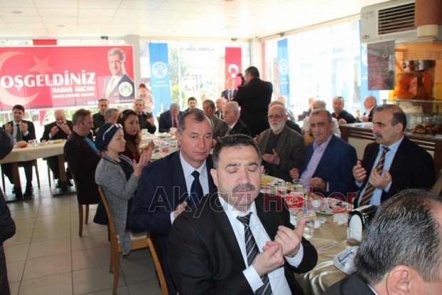  Yaşlılar Haftası Akyazı’da Kutlandı