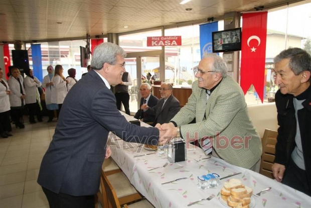 YAŞLILAR HAFTASINDA BÜYÜĞE SAYGI PROGRAMI