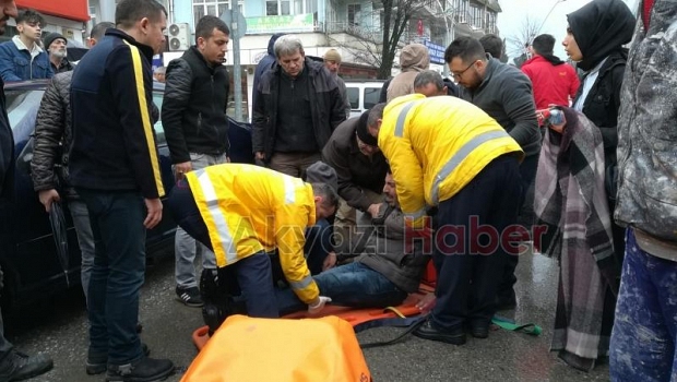 Yaya geçidinde kaza Yol vermediği yayaya çarptı