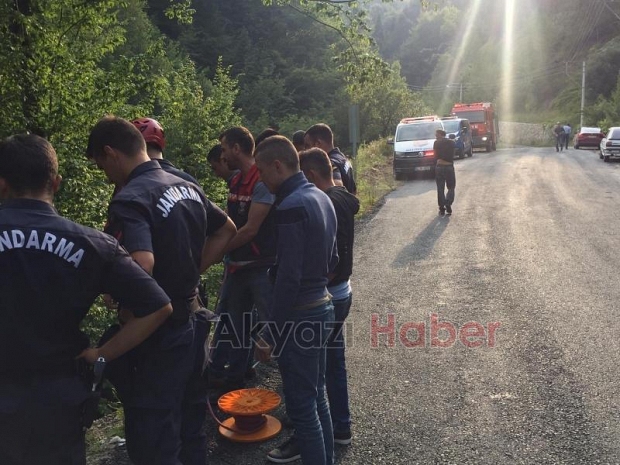 Yayla yolunda  Otomobil 100 metrelik uçuruma düştü