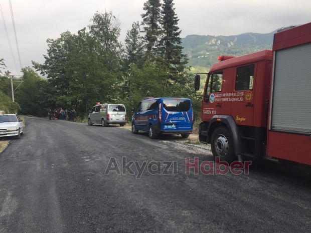 Yayla yolunda  Otomobil 100 metrelik uçuruma düştü